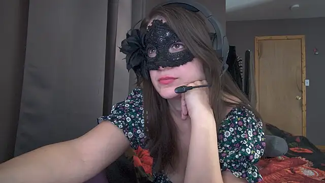 Snapshot of missteriousbelle chatting on 17, 11, 2025 missteriousbelle online show from 17, 11, 2025