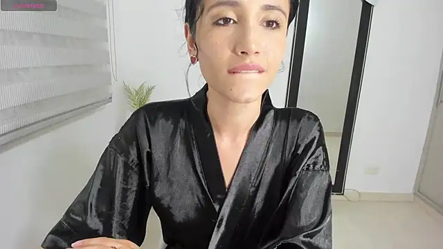  arianna hot22 online show from 11, 2, 2026