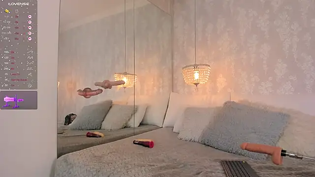 danaythamara1 online show from 13, 9, 2025