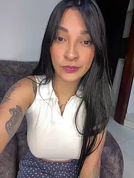 Snapshot of natalia-888 chatting on 5, 1, 2025 natalia-888 online show from 5, 1, 2025