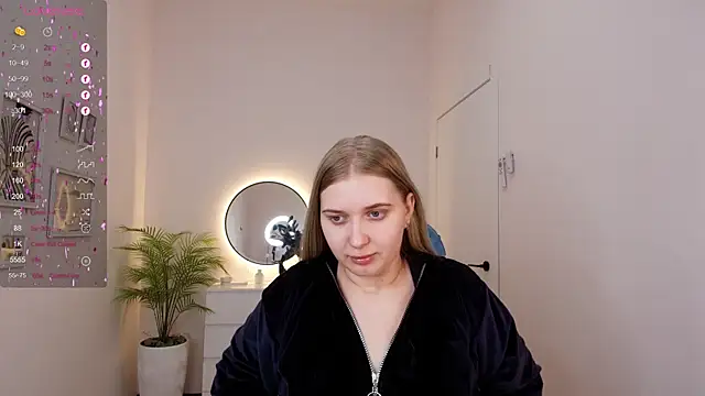 Adr1ana  online show from 24, 1, 2025