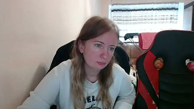 PeterAndJen online show from 6, 10, 2025