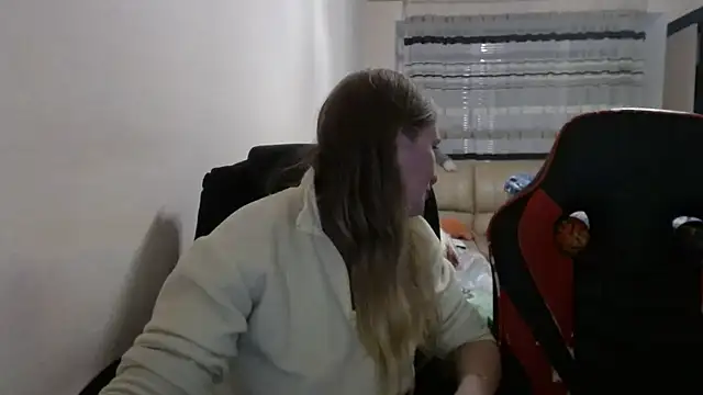 PeterAndJen online show from 6, 11, 2025