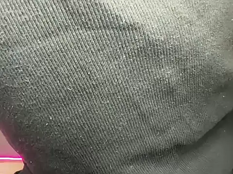 Snapshot of mcklister_kinky_feets chatting on 17, 2, 2026 mcklister kinky feets online show from 17, 2, 2026