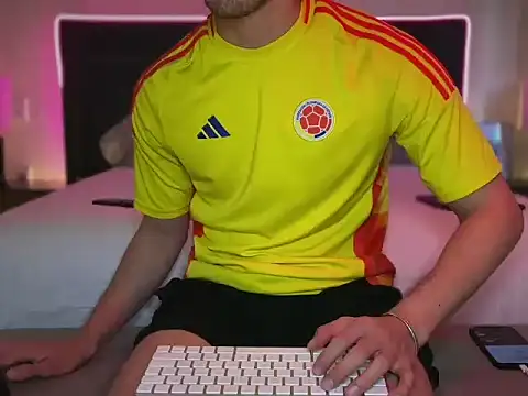 mcklister kinky feets online show from 29, 3, 2026