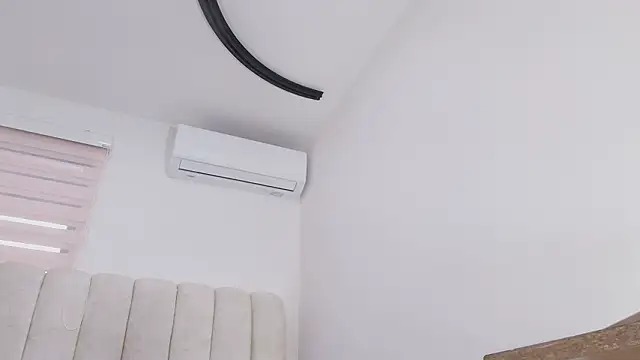 Snapshot of timkerbell_ chatting on 20, 2, 2026 timkerbell online show from 20, 2, 2026