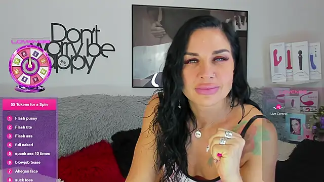 Tara Bloss online show from 22, 2, 2025