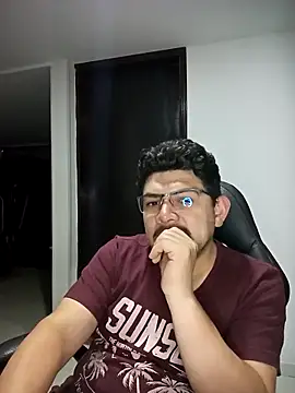 Snapshot of Javibell93 chatting on 3, 3, 2026 Javibell93 online show from 3, 3, 2026