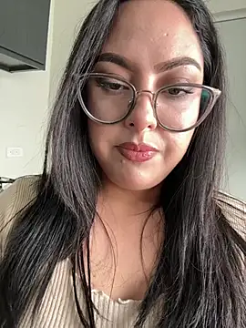 MileyGia online show from 8, 2, 2026