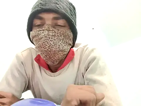 Snapshot of PrabV0319 chatting on 1, 12, 2025 PrabV0319 online show from 1, 12, 2025