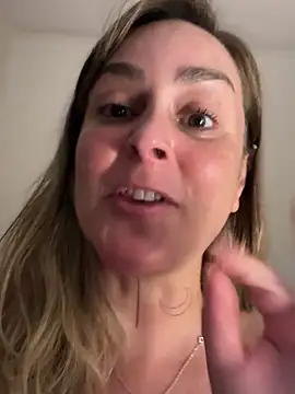 misslulipop online show from 21, 2, 2025