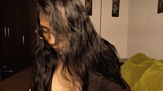 Angela isabella online show from 4, 2, 2026