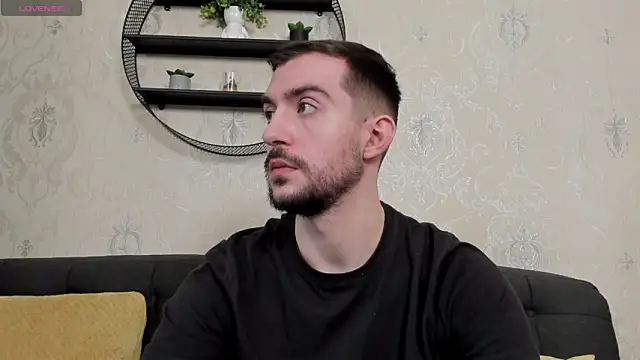 Snapshot of Dylan_Best chatting on 20, 2, 2026 Dylan Best online show from 20, 2, 2026