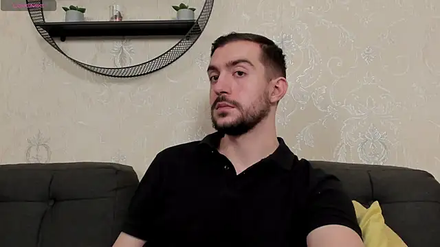 Snapshot of Dylan_Best chatting on 24, 2, 2026 Dylan Best online show from 24, 2, 2026