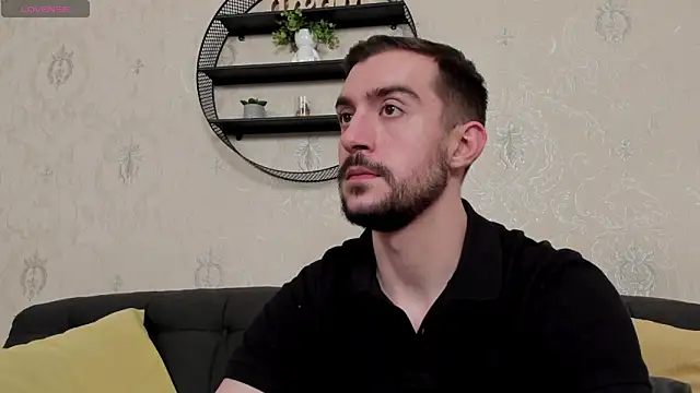 Snapshot of Dylan_Best chatting on 28, 2, 2026 Dylan Best online show from 28, 2, 2026