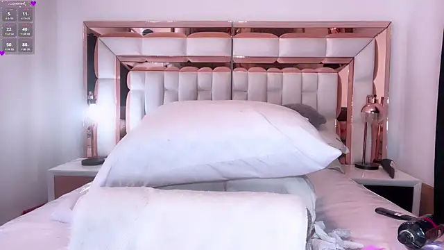 Snapshot of im_yours_01 chatting on 29, 1, 2025 im yours 01 online show from 29, 1, 2025