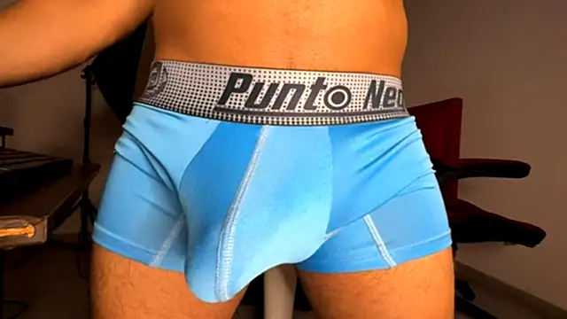 jordylatin20 online show from 10, 9, 2025