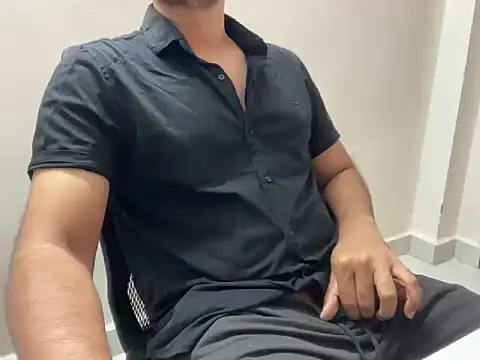 Snapshot of Arjun78877 chatting on 4, 10, 2025 Arjun78877 online show from 4, 10, 2025