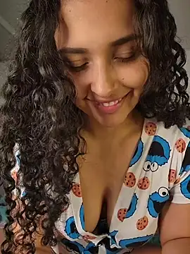 Snapshot of Lucy_Marin chatting on 14, 5, 2026 Lucy Marin online show from 14, 5, 2026