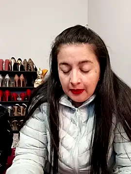 Cherry 1992 online show from 10, 2, 2026