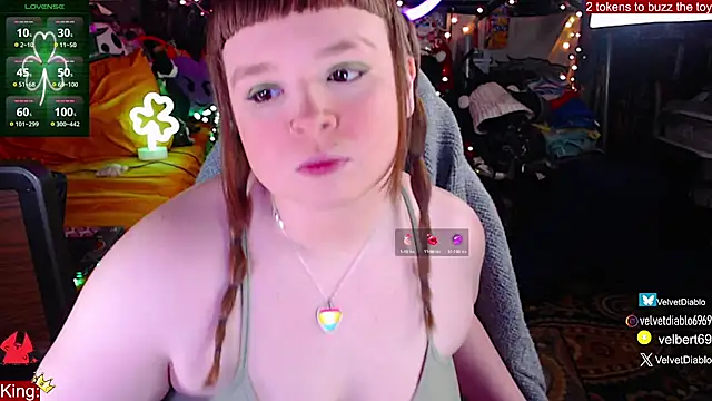 VelvetDiablo online show from 18, 3, 2025