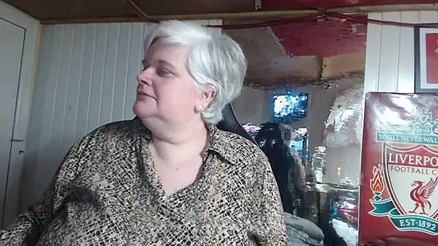 sexychazza16 online show from 13, 12, 2024