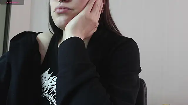 Snapshot of Aelita_bb chatting on 16, 5, 2026 Aelita bb online show from 16, 5, 2026