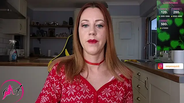 Snapshot of stripmequick chatting on 9, 12, 2024 stripmequick online show from 9, 12, 2024