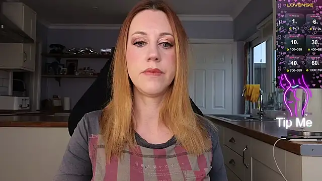 Snapshot of stripmequick chatting on 20, 2, 2025 stripmequick online show from 20, 2, 2025