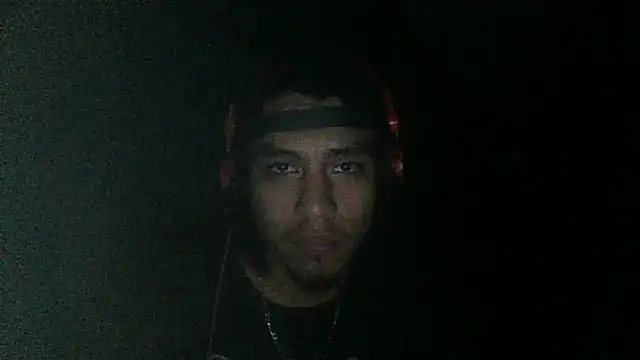 Snapshot of AlexAlejandro13 chatting on 21, 10, 2025 AlexAlejandro13 online show from 21, 10, 2025