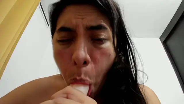 emilysex 118 online show from 3, 2, 2026