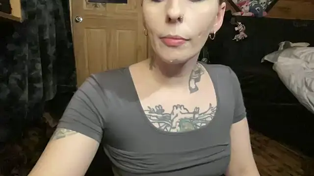 TeenyDoll online show from 16, 4, 2026