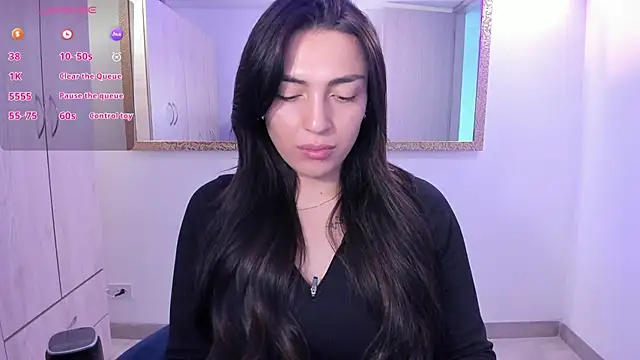 Snapshot of EricaVanderhill chatting on 31, 1, 2026 EricaVanderhill online show from 31, 1, 2026