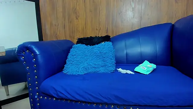 Mature Skinny online show from 13, 2, 2025