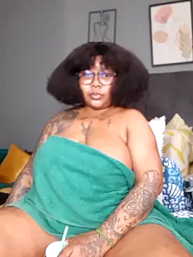 PearlSexxy69 online show from 13, 10, 2025