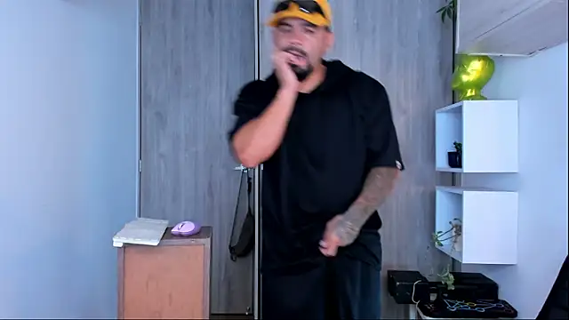 Ricardo 1998 online show from 13, 2, 2025