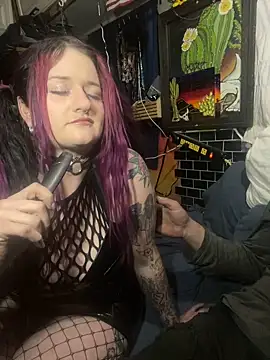 Snapshot of 1-800-FUCKYOU chatting on 19, 1, 2025 1-800-FUCKYOU online show from 19, 1, 2025