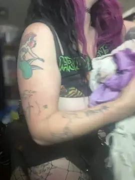 Snapshot of 1-800-FUCKYOU chatting on 27, 1, 2025 1-800-FUCKYOU online show from 27, 1, 2025