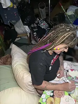 Snapshot of 1-800-FUCKYOU chatting on 20, 9, 2025 1-800-FUCKYOU online show from 20, 9, 2025