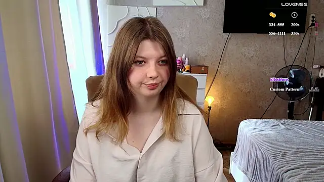 Snapshot of Vivian_cutie chatting on 10, 5, 2026 Vivian cutie online show from 10, 5, 2026