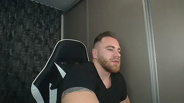 Snapshot of Thori92 chatting on 3, 12, 2024 Thori92 online show from 3, 12, 2024