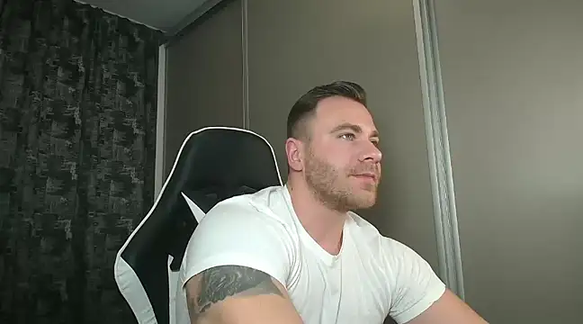 Snapshot of Thori92 chatting on 29, 1, 2025 Thori92 online show from 29, 1, 2025