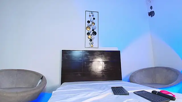 JacoboSwam online show from 3, 3, 2025