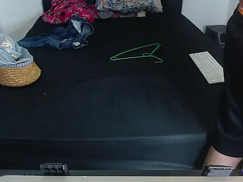 jeancarloscum12 online show from 17, 12, 2025