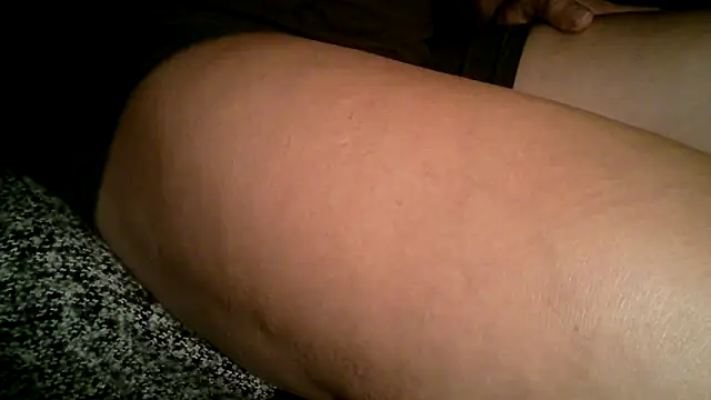 fusskuss2710 online show from 14, 3, 2025