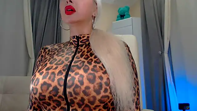 Tremendous blondie online show from 4, 2, 2025