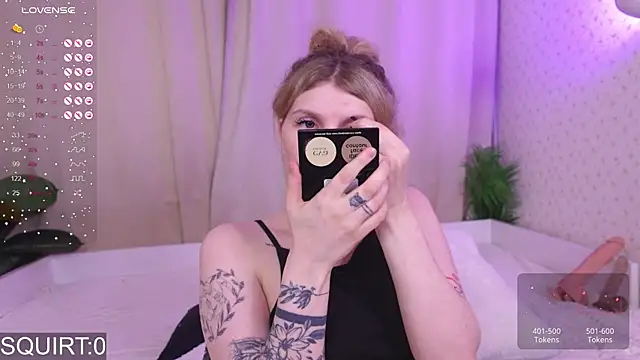 Snapshot of _aleksa_ chatting on 10, 9, 2025 aleksa online show from 10, 9, 2025