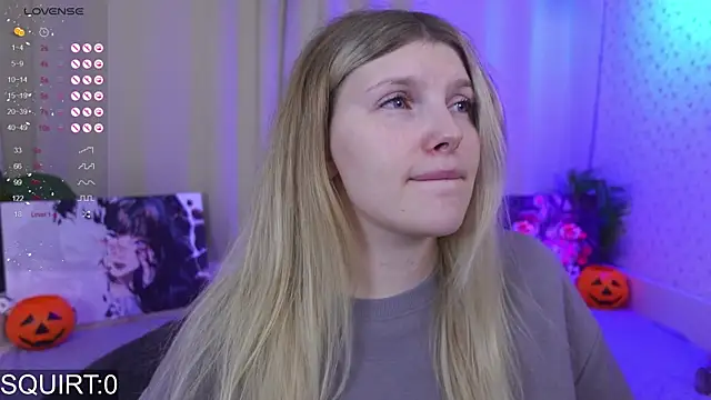 Snapshot of _aleksa_ chatting on 15, 10, 2025 aleksa online show from 15, 10, 2025