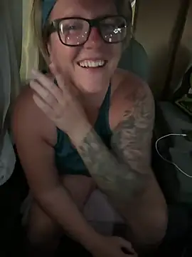 Lizzyloo online show from 7, 3, 2025