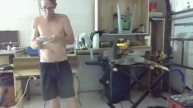 Snapshot of sunburnt602 chatting on 9, 3, 2026 sunburnt602 online show from 9, 3, 2026